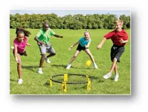 Students playing spikeball